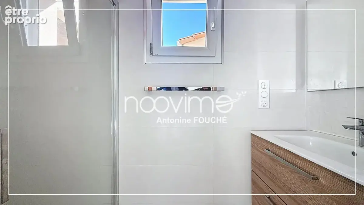 Maison contemporaine dans quartier residentiel - photo 5