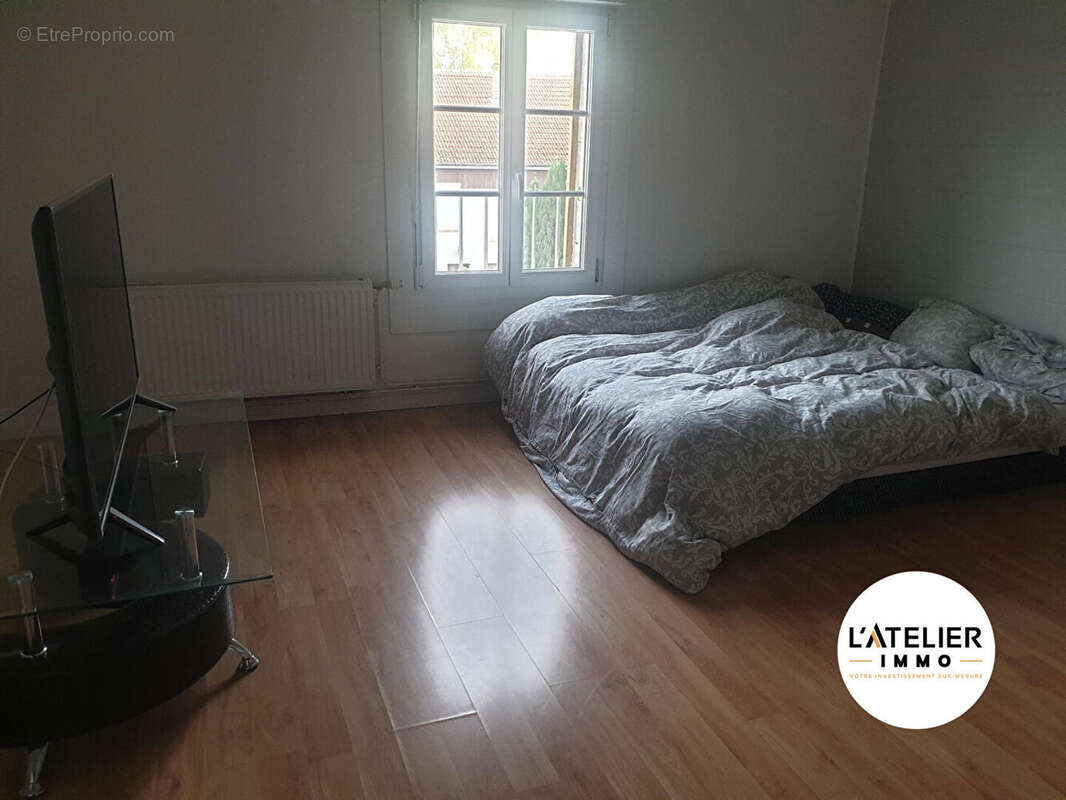 Maison à SAINT-MARD-SUR-LE-MONT