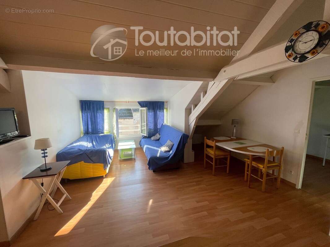 Appartement à NOUZONVILLE