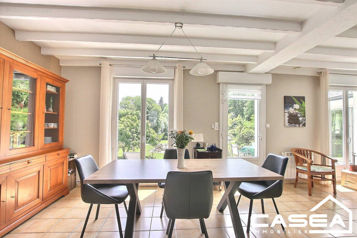Maison 134 m² à Combrit  - photo 2