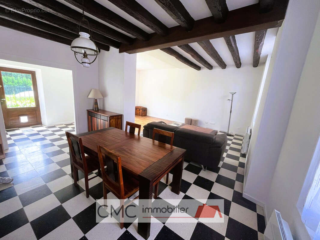 Maison à GALLARDON