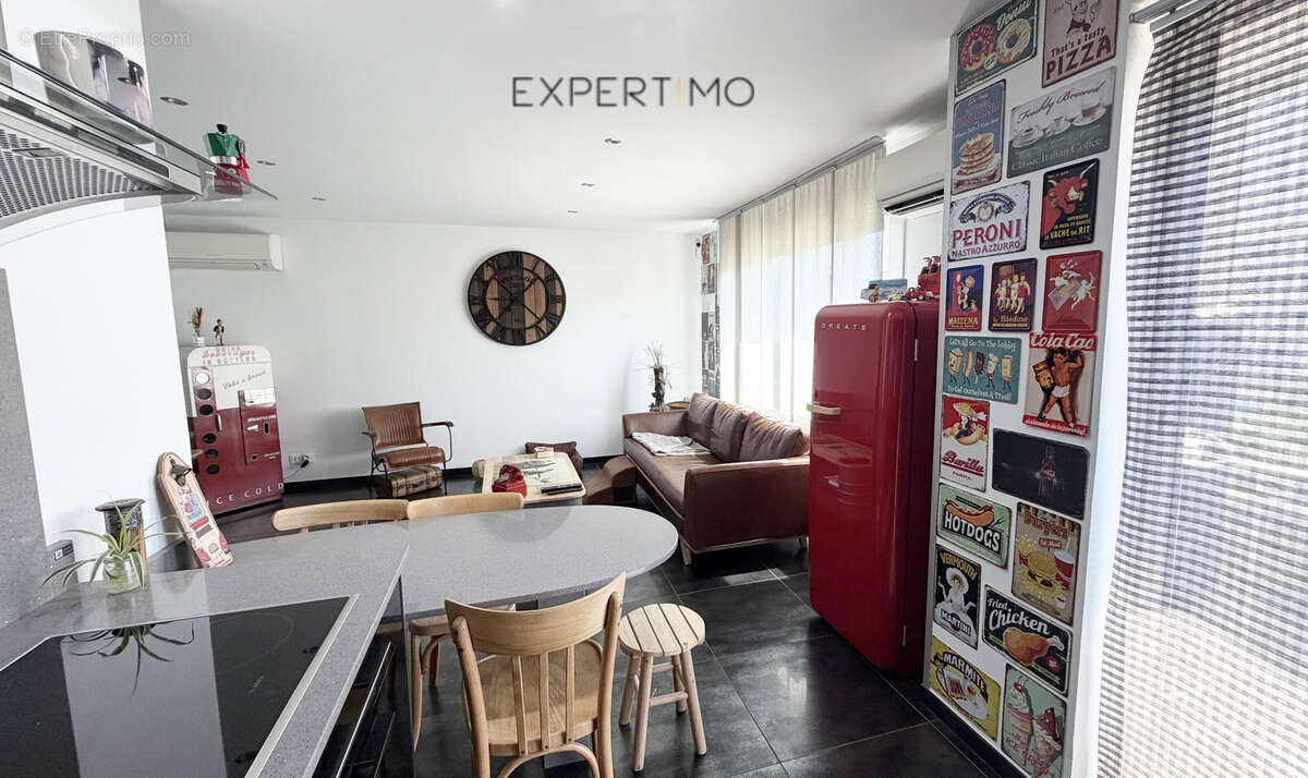 Appartement à LA TRONCHE
