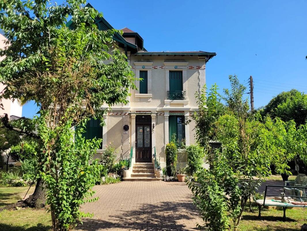 Maison à CAHORS