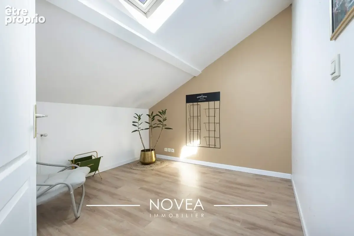 Appartement 4 pièces 62 m² à vendre à Lyon-9e (69009) - photo 8