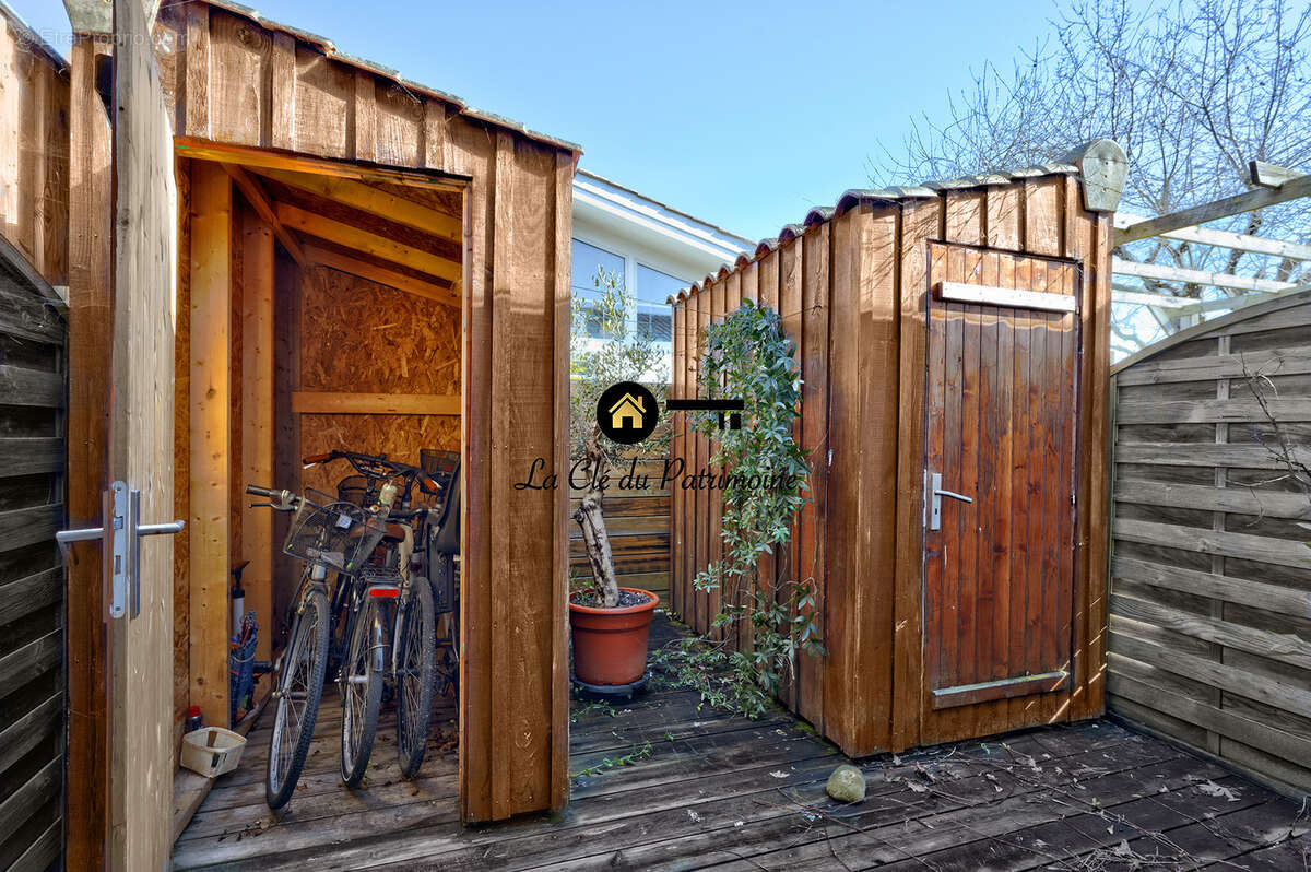 Maison à VENDAYS-MONTALIVET