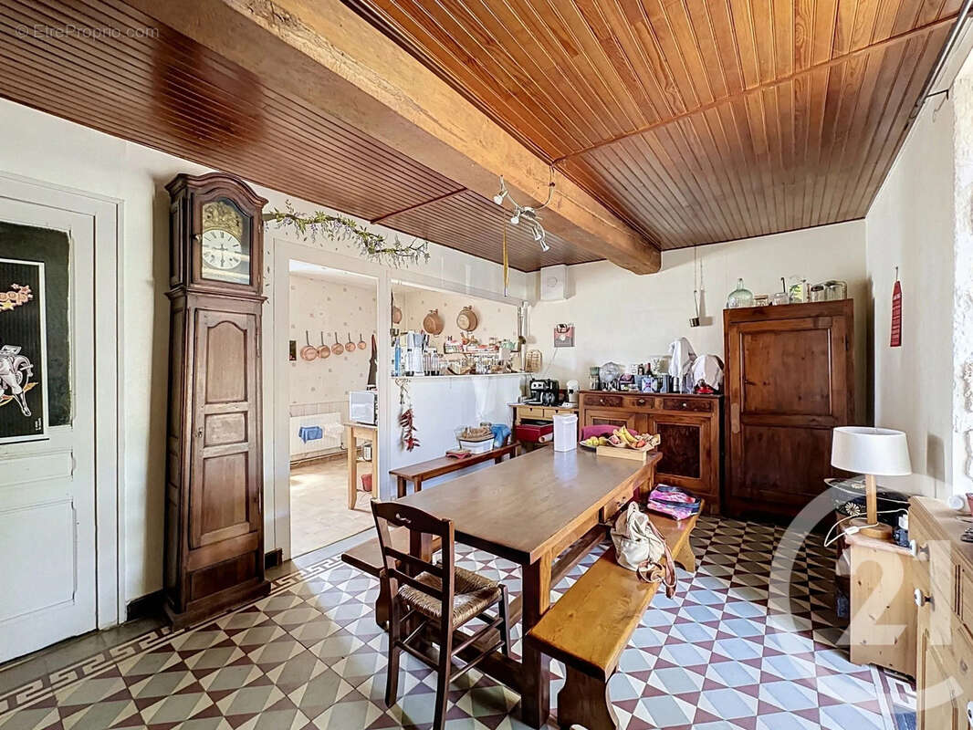 Maison à MIONS