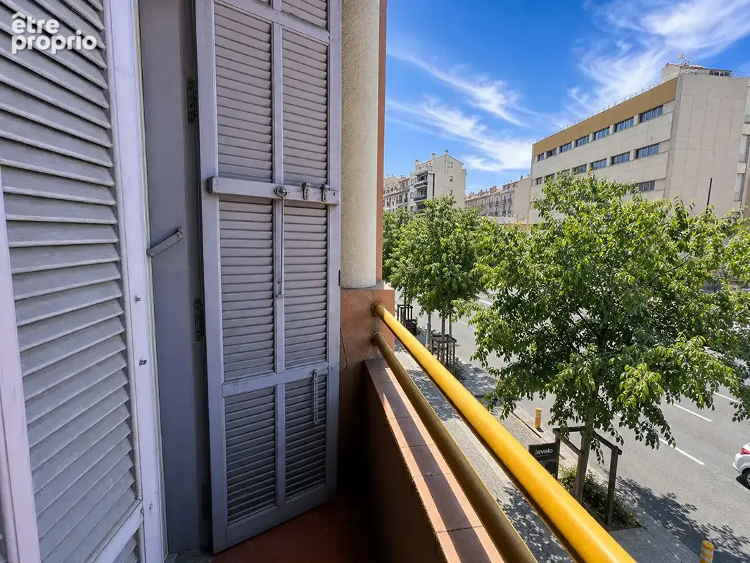 Appartement Marseille 1 pièce(s) 28 m2 T1 bis - photo 5