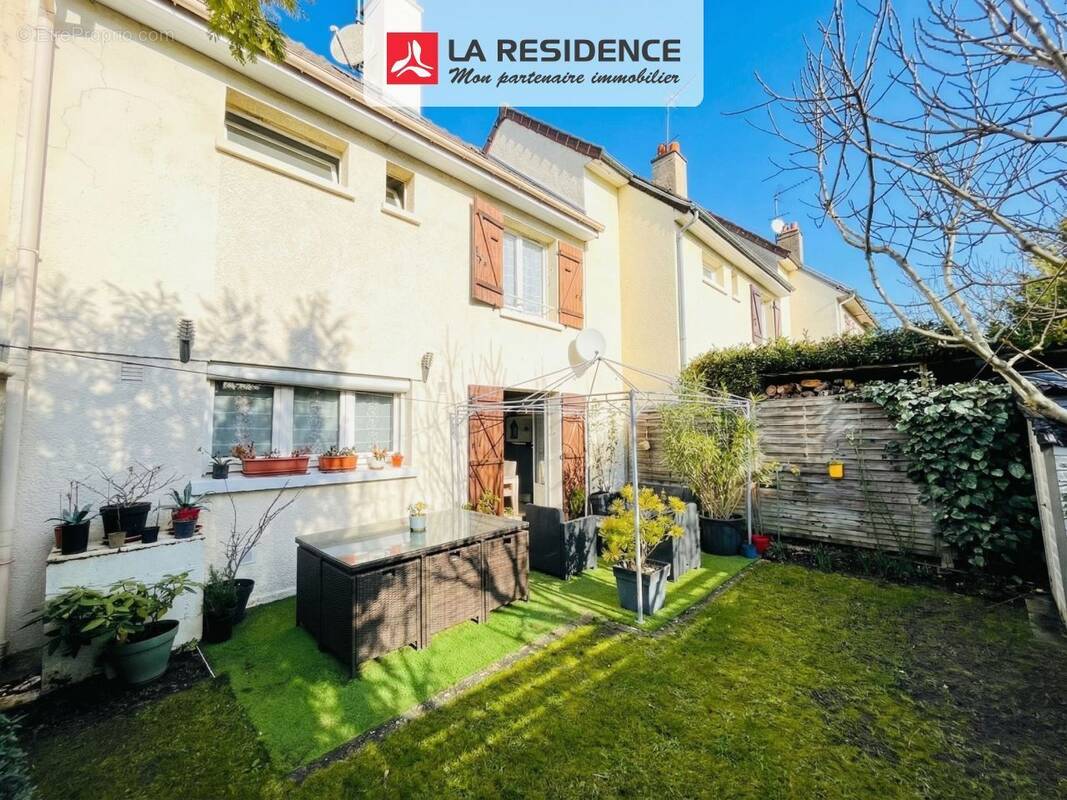 Maison à SAINT-OUEN-L'AUMONE