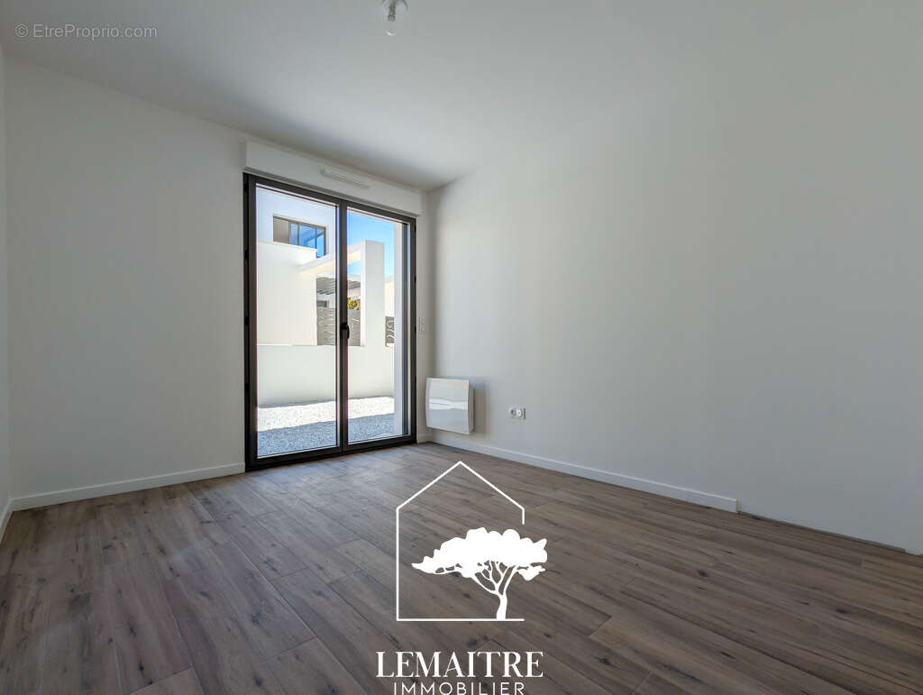 Appartement à LES MATHES