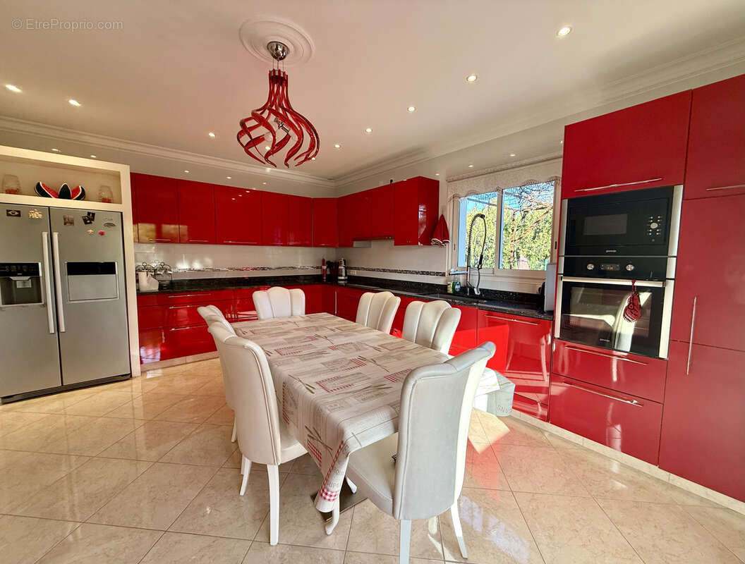 Maison à PIERRELATTE