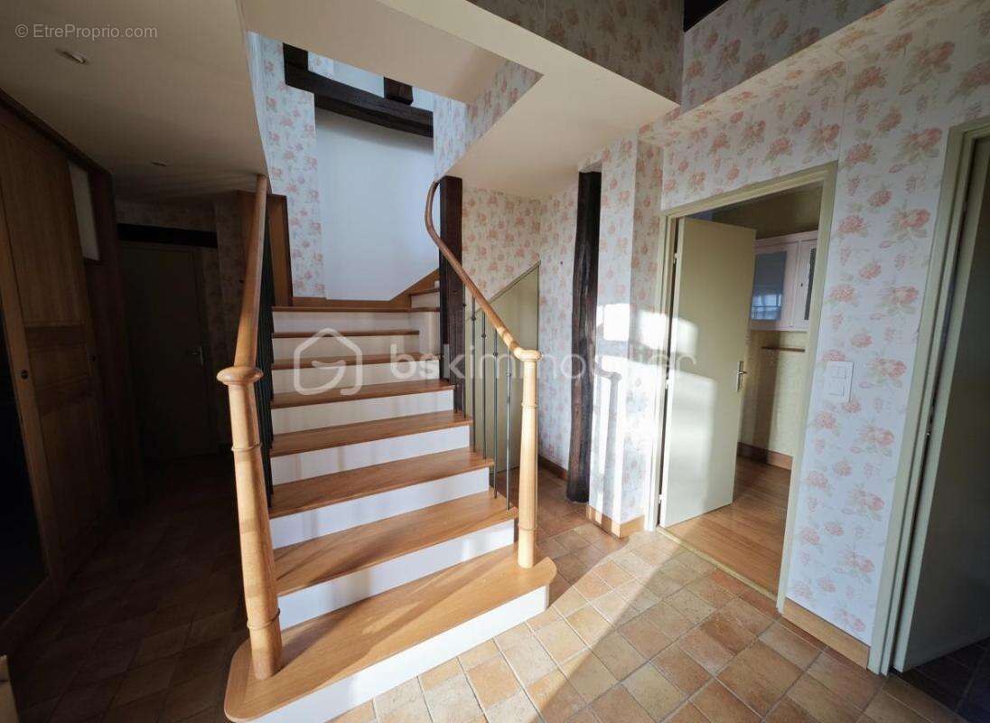 Maison à BONSMOULINS
