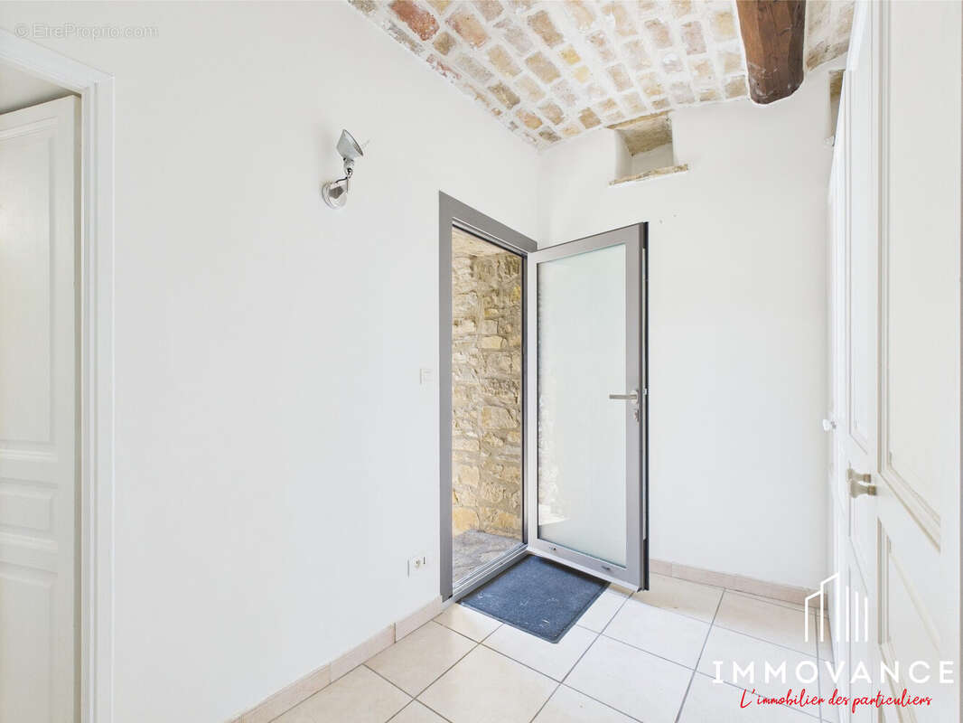 Maison à SAINTE-CROIX-DE-QUINTILLARGUES