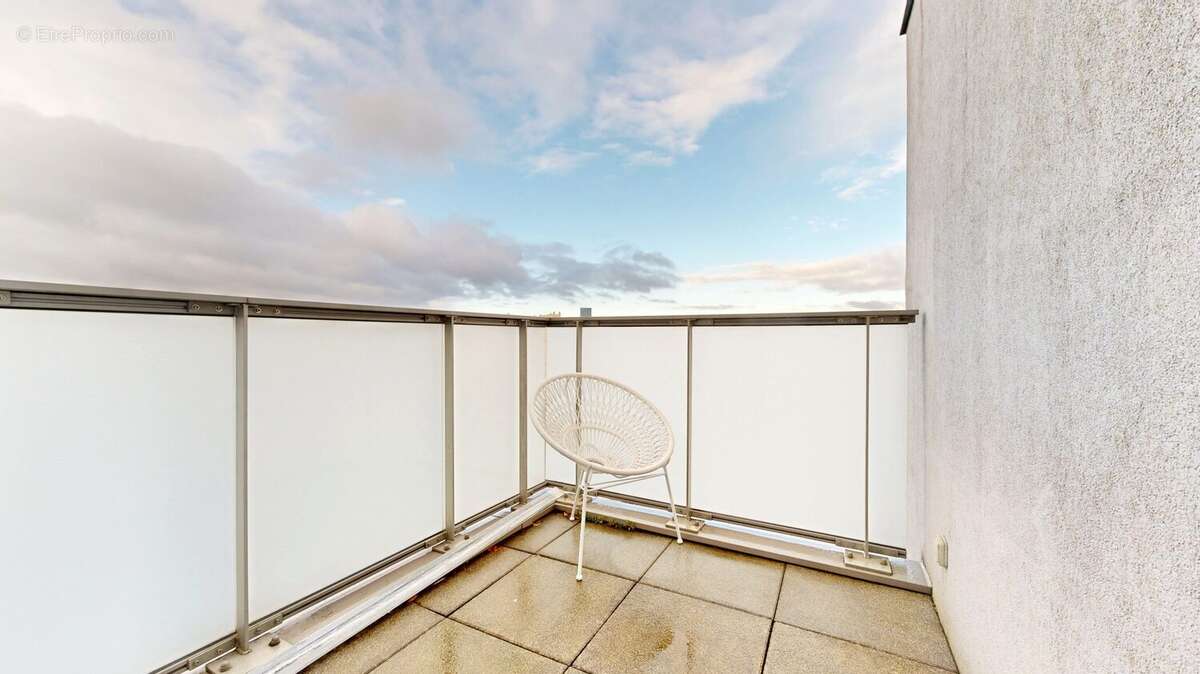 Appartement à LYON-8E