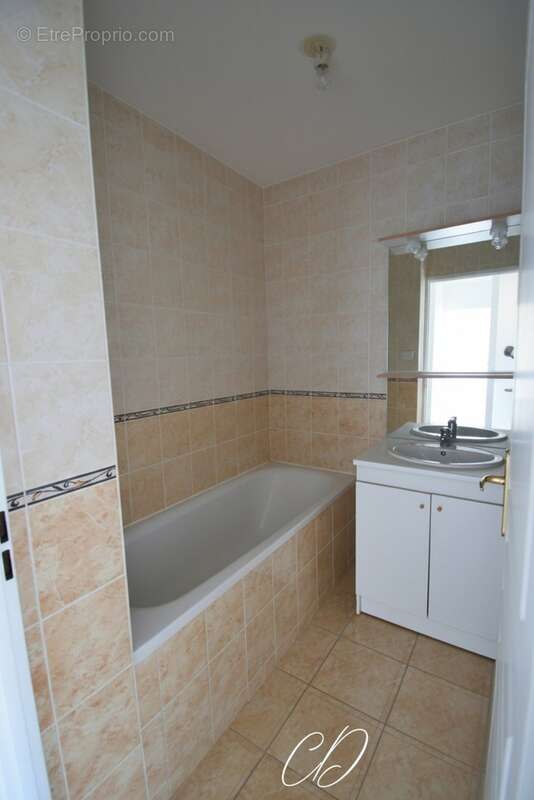 Appartement à vendre DIJON (21) Appartement T2 de 45,34 m² avec terrasse, garage fermé, parking privatif et cave - photo 6