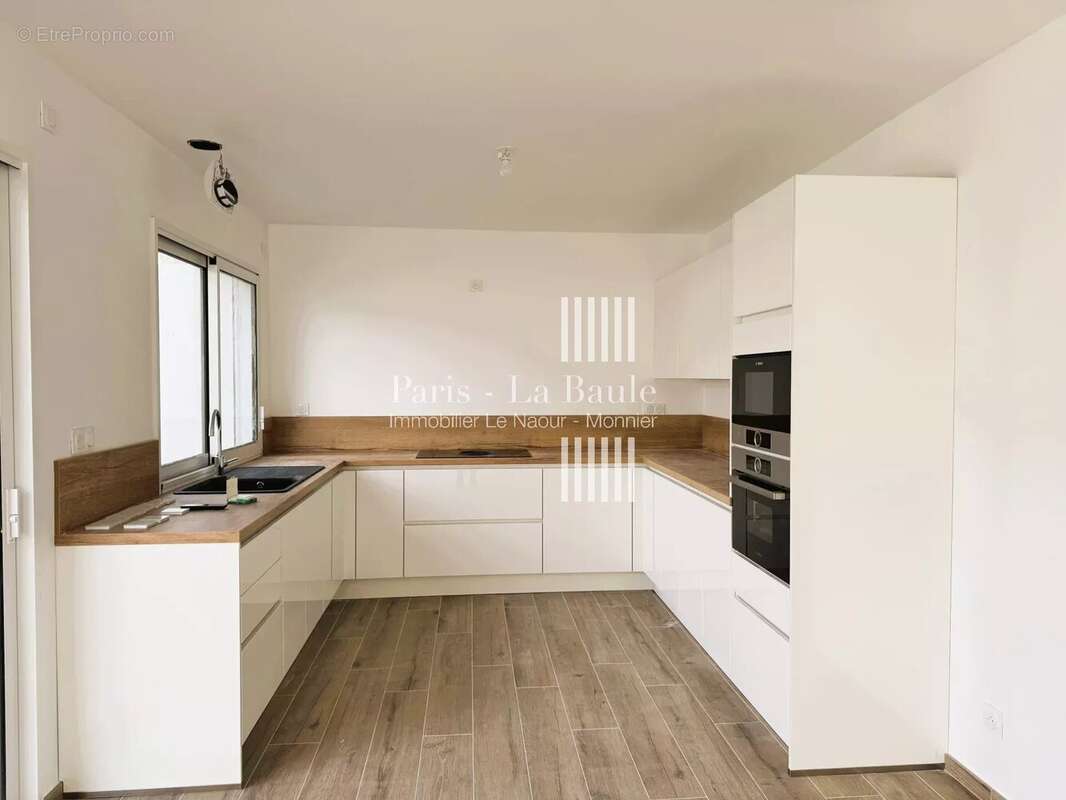 Maison à LE POULIGUEN