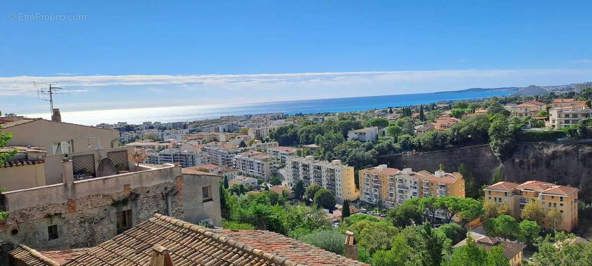 Appartement à CAGNES-SUR-MER