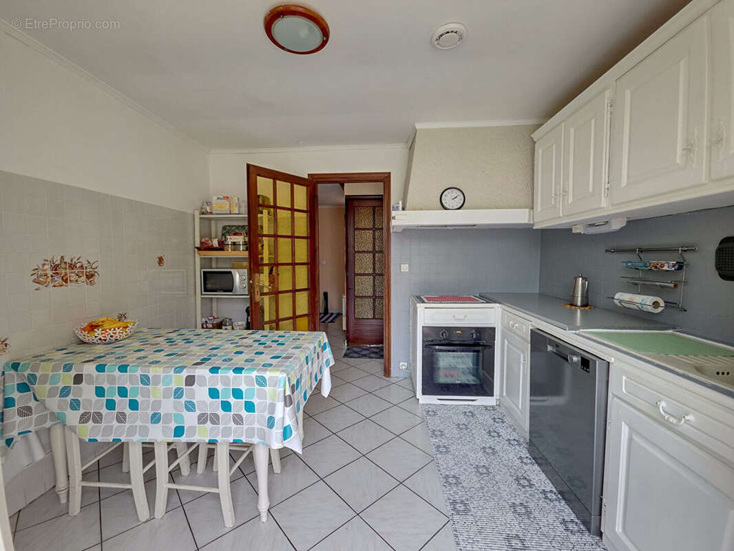 MAINTENON 10 MN  MAISON sur sous sol total au calme , village de charme - photo 6