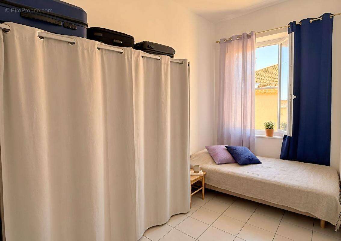 Appartement en dernier étage à vendre dans un immeuble bourgeois du xxe siècle - photo 5