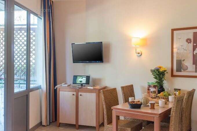 Appartement 30 m² à Grospierres  - photo 2