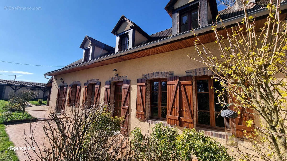 Maison à TURNY