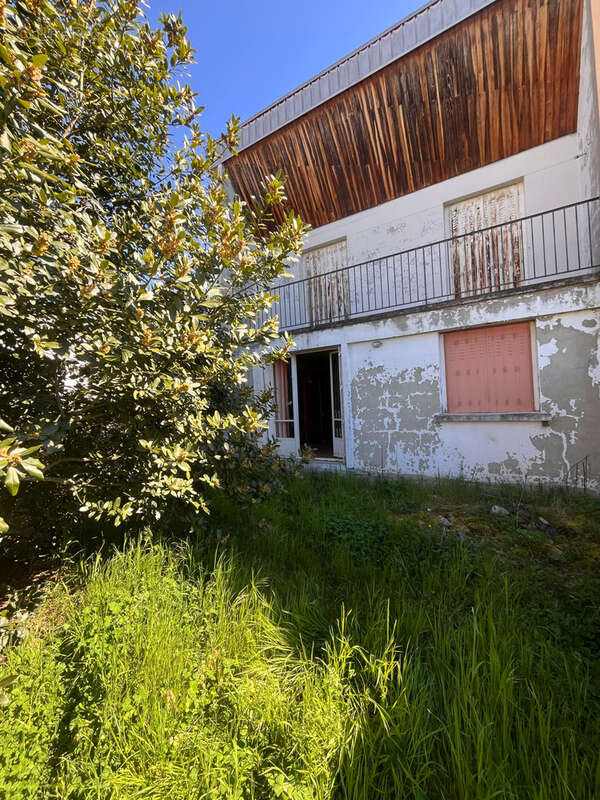 Maison à YZEURE