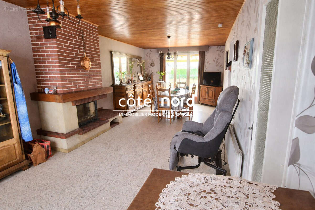 Maison à CATILLON-SUR-SAMBRE