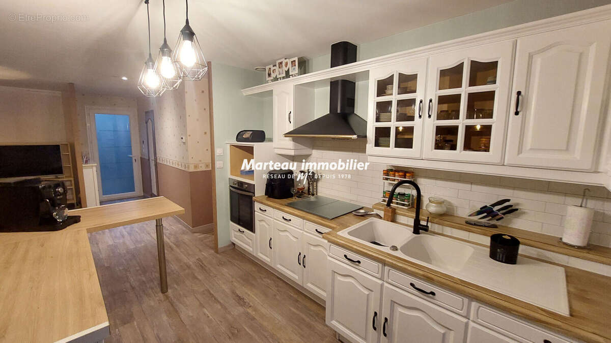 Maison à PONTVALLAIN