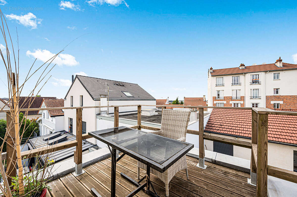 Maison à NANTERRE