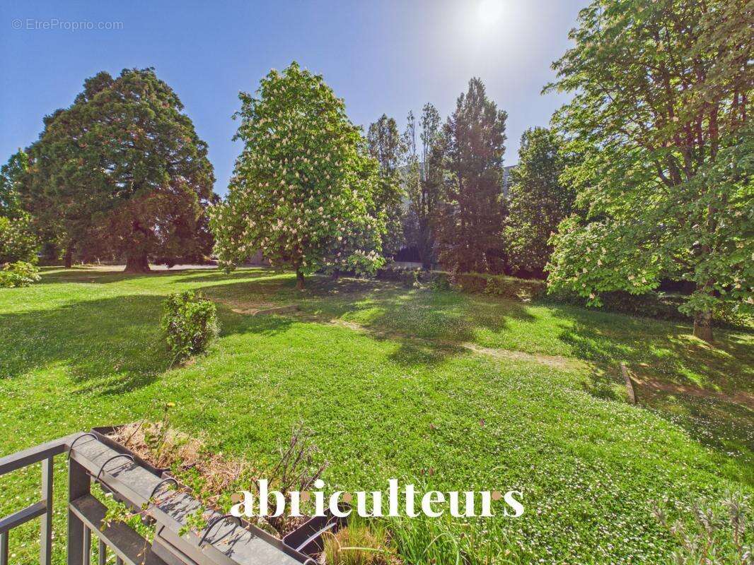 Appartement dans une résidence rénové en vente à Nantes, Avenue Richelieu (44100) - photo 4