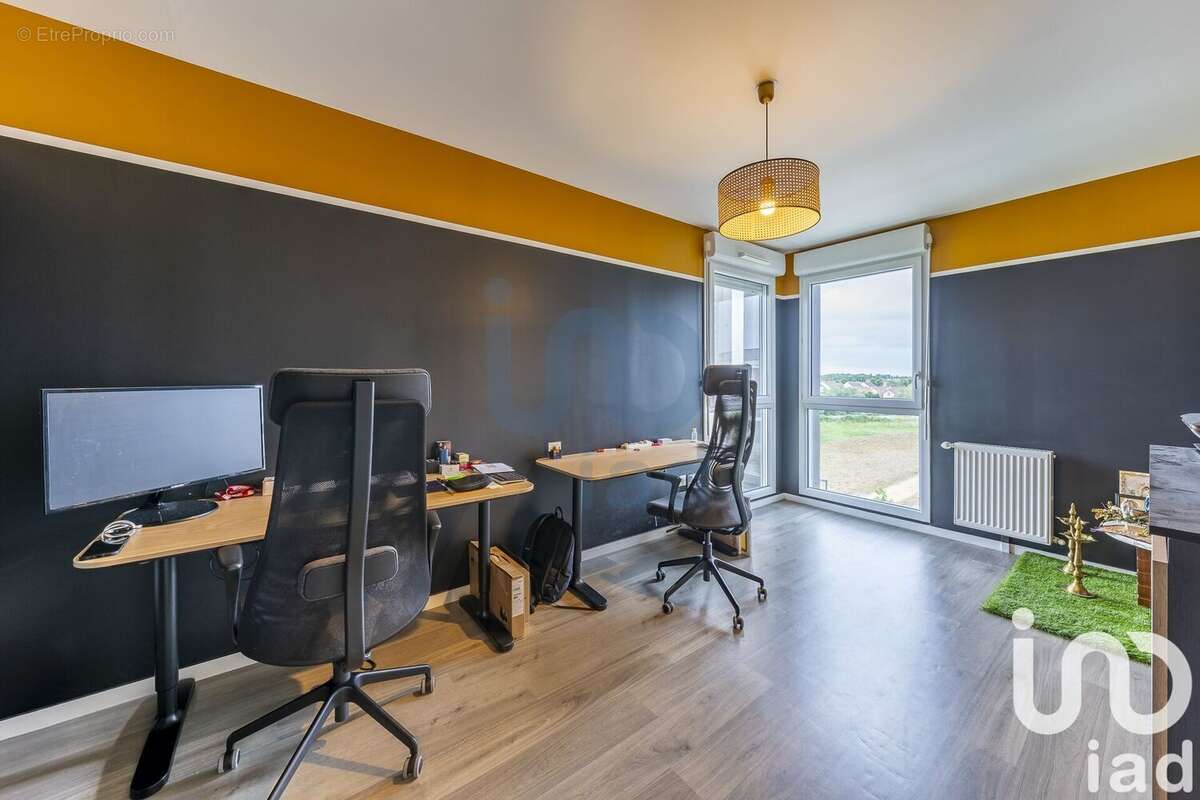 Photo 9 - Appartement à MOISSY-CRAMAYEL