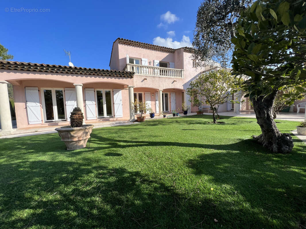 Maison à VILLEFRANCHE-SUR-MER