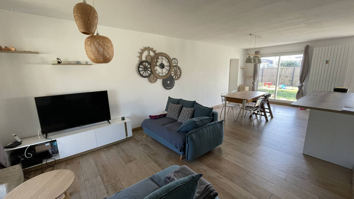 Maison à PONT-DE-L&#039;ISERE