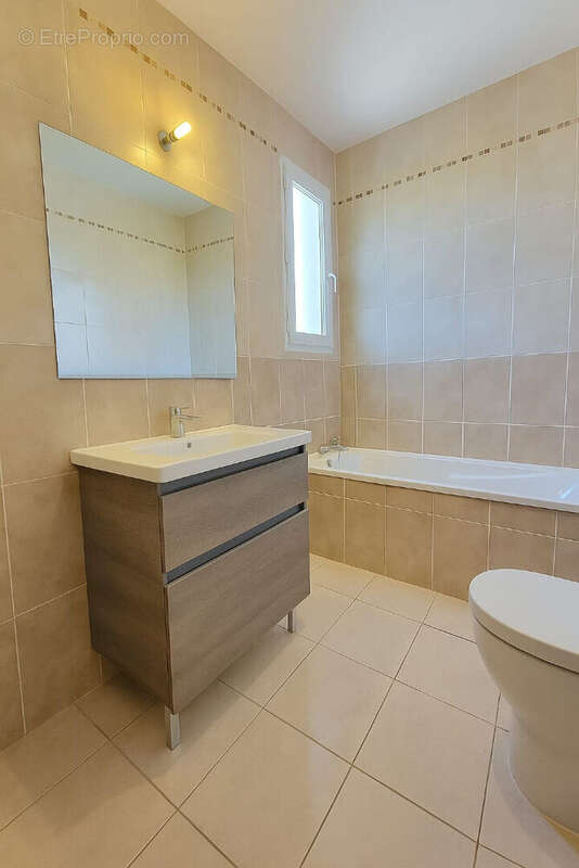 Maison à LATOUR-BAS-ELNE