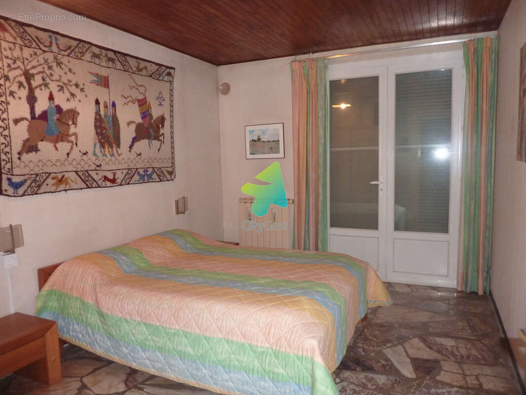 Maison proche centre-ville - photo 13