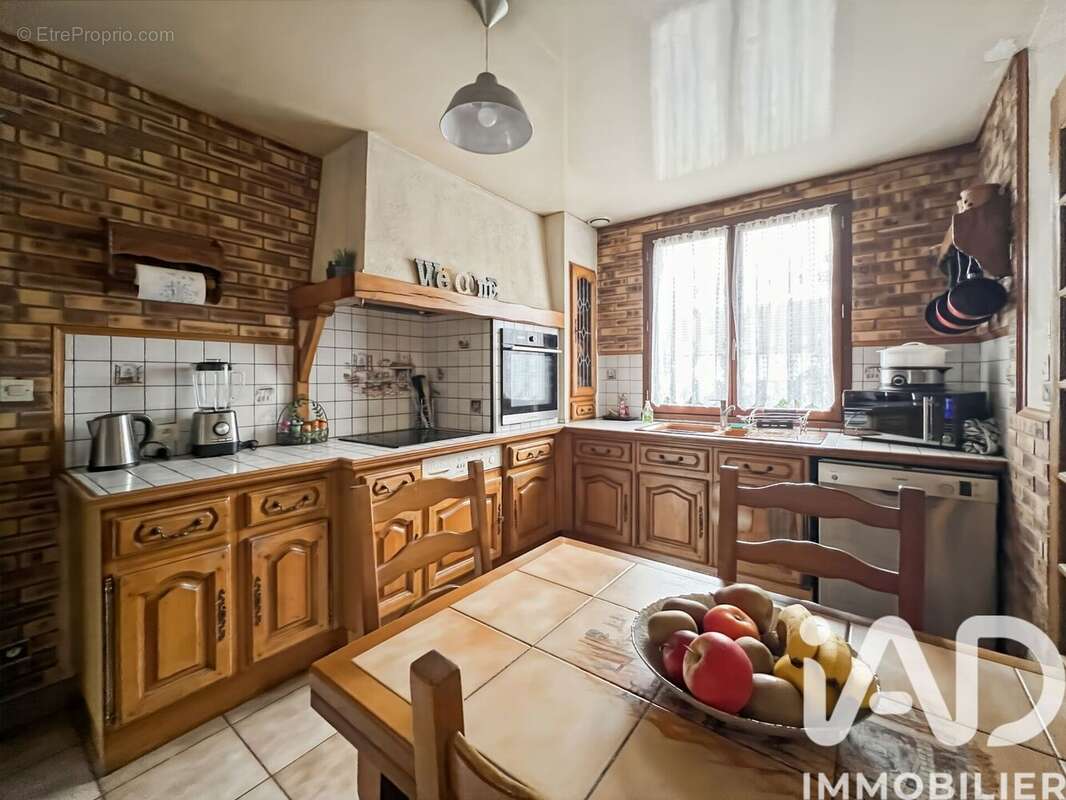 Photo 9 - Maison à PONTAULT-COMBAULT
