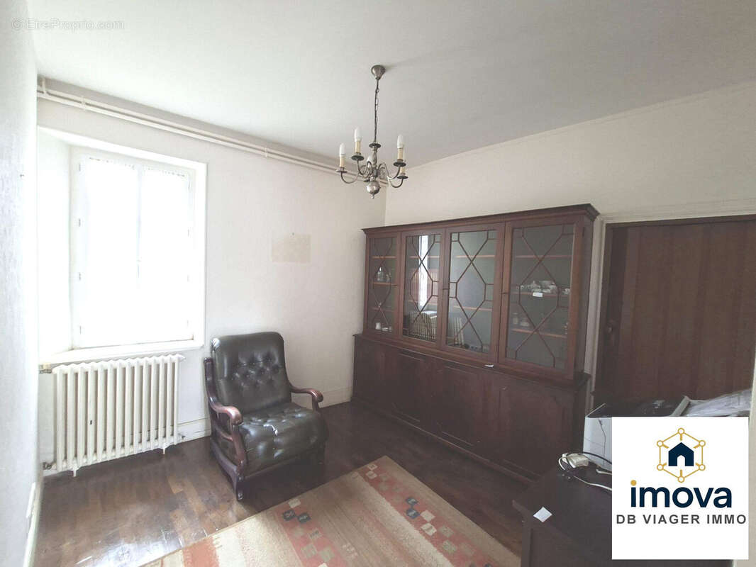 Maison 275 m² à Soumans  - photo 9