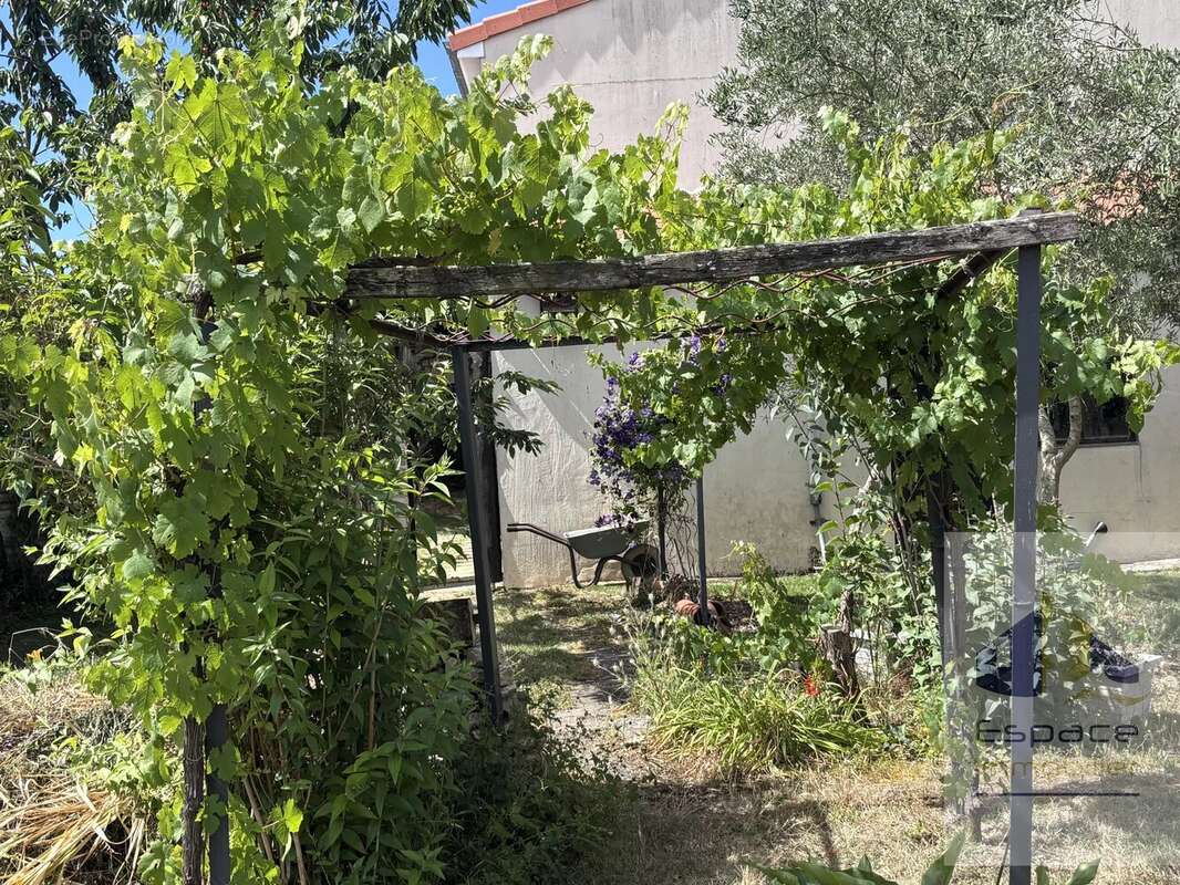 Maison à AIGREFEUILLE-D'AUNIS