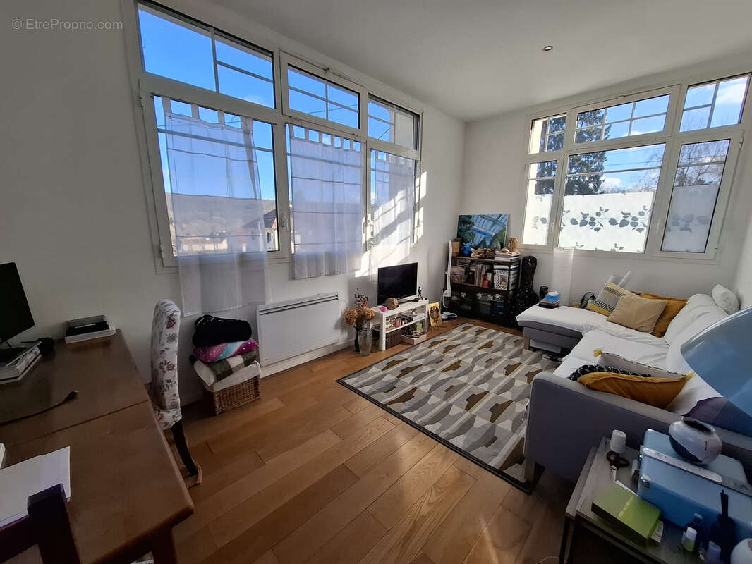 Appartement à GIF-SUR-YVETTE