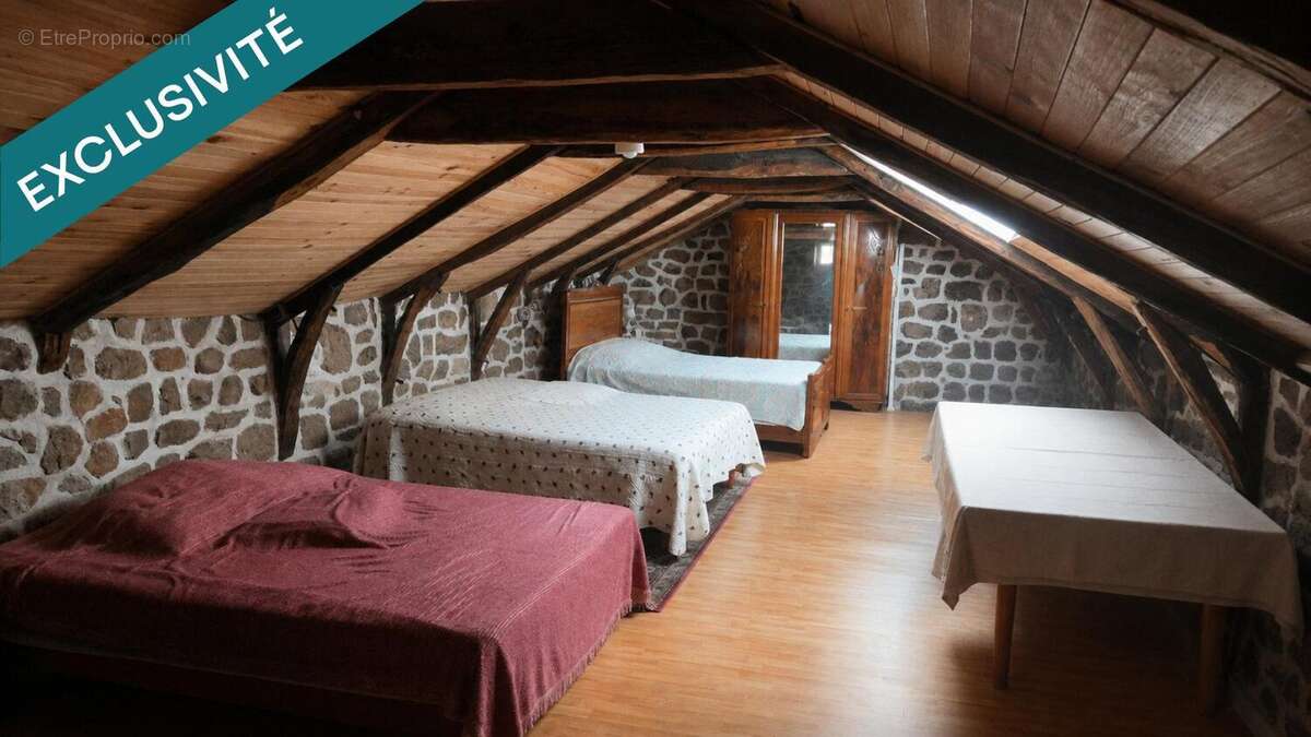 Maison 70 m² à Chaneac  - photo 3