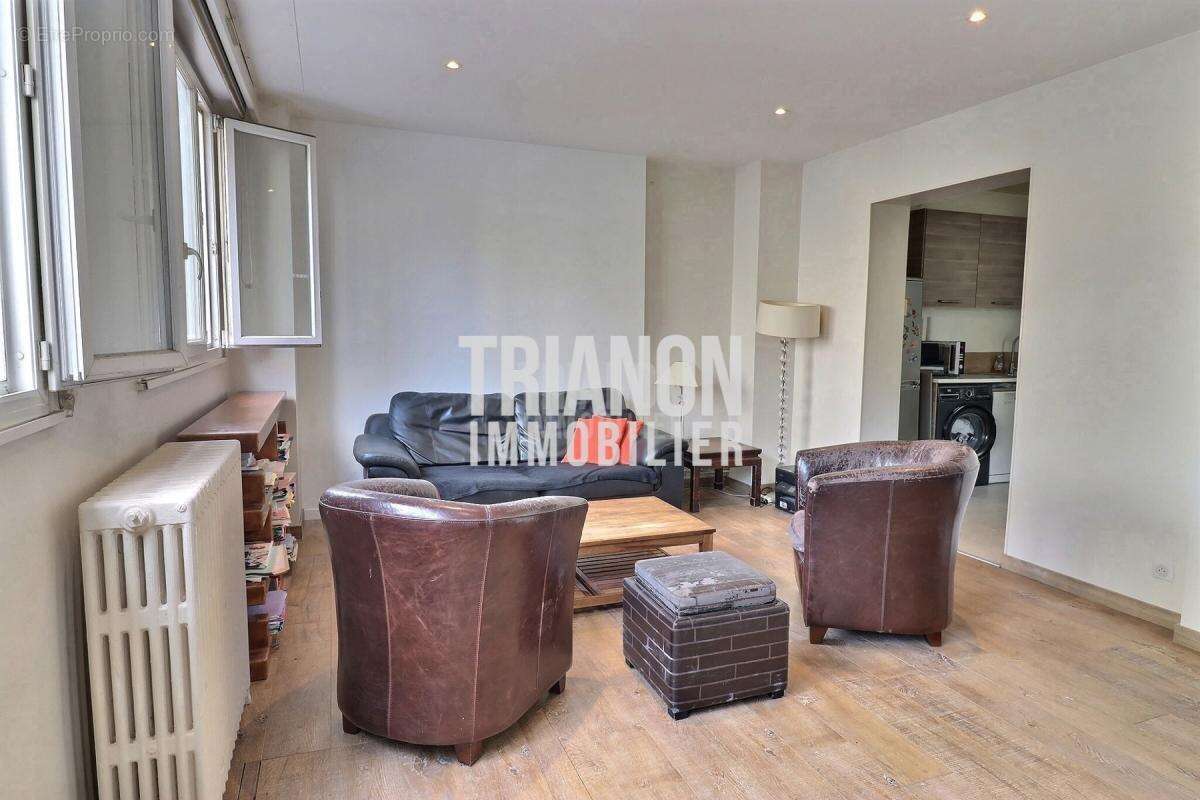 Appartement à SURESNES