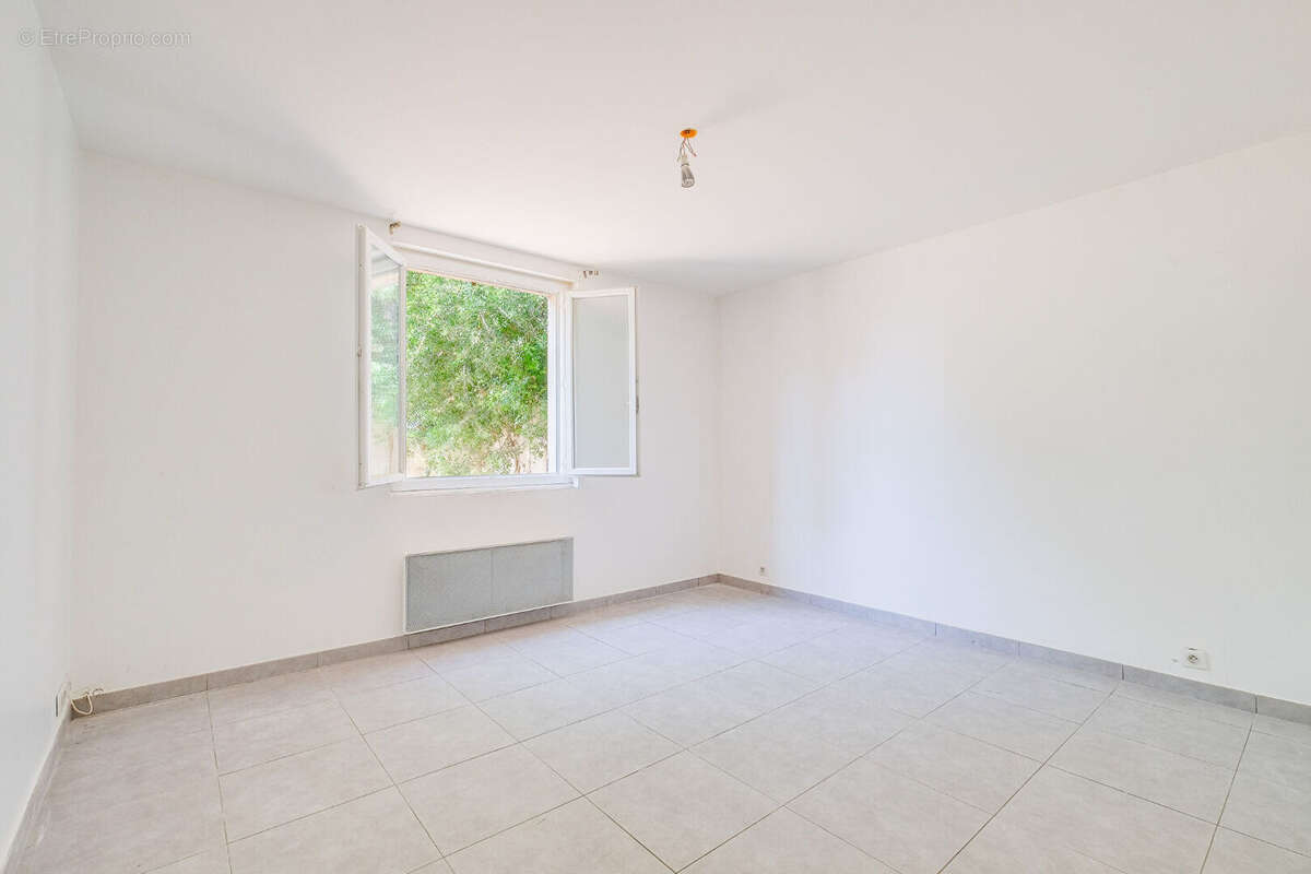 Maison à MARSEILLE-13E