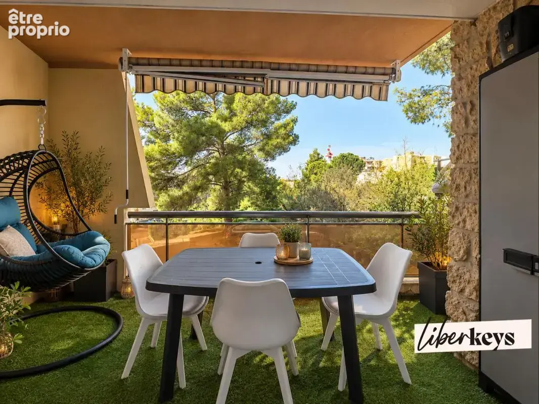 La Pompignane - T4 rénové 82 M², 3 chambres, terrasse, parking et cave - photo 1
