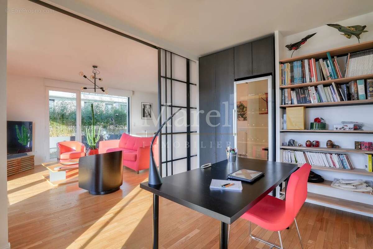 Appartement à COLOMBES