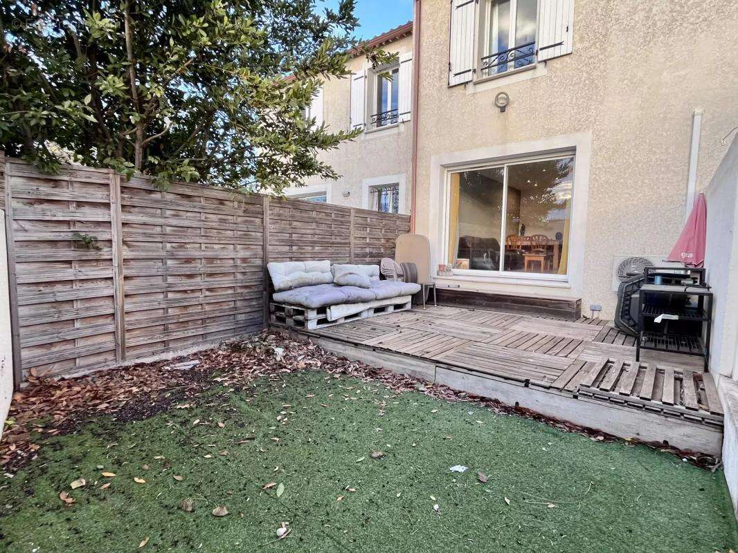 Appartement à MARGUERITTES