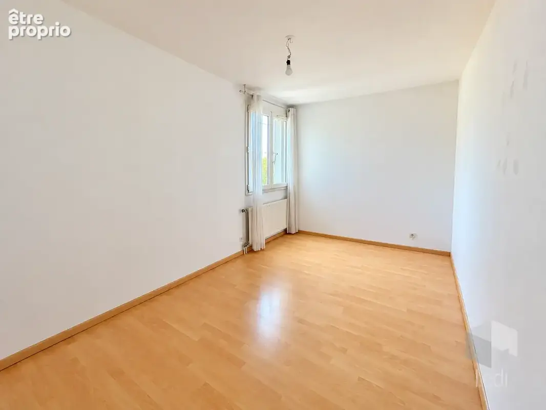 MONTÉLIMAR   Appartement de 90 m2 avec 3 à 4 chambres - photo 7