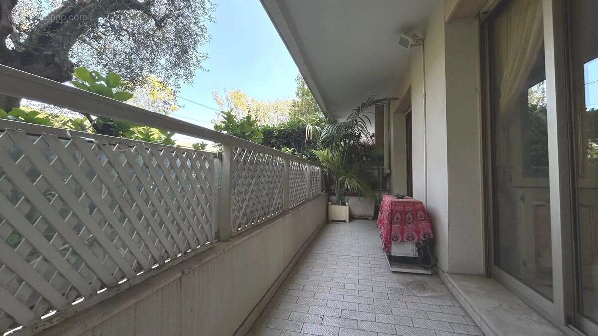 SOUS COMPROMIS - Appartement 3 pièces 80 m² – Résidence prisée avec parc paysager, piscine et terrasse - photo 25