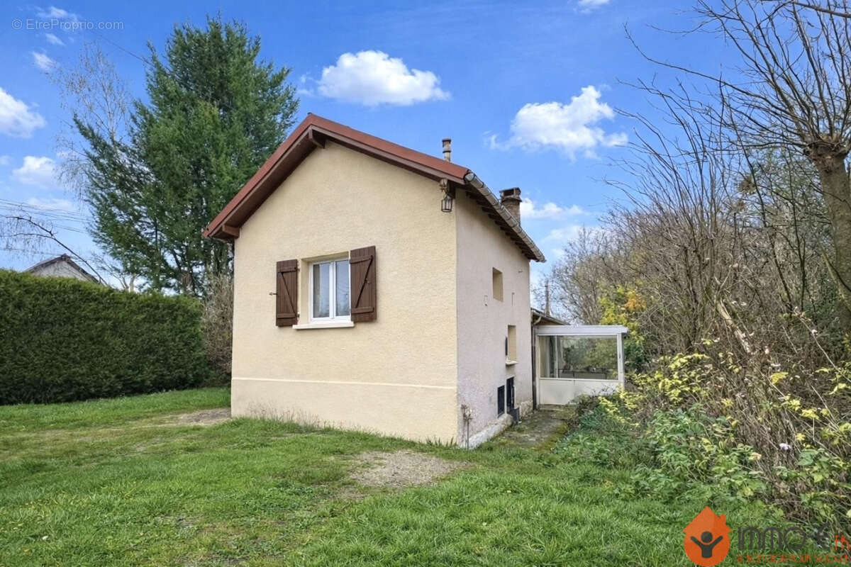 Maison à ESBLY