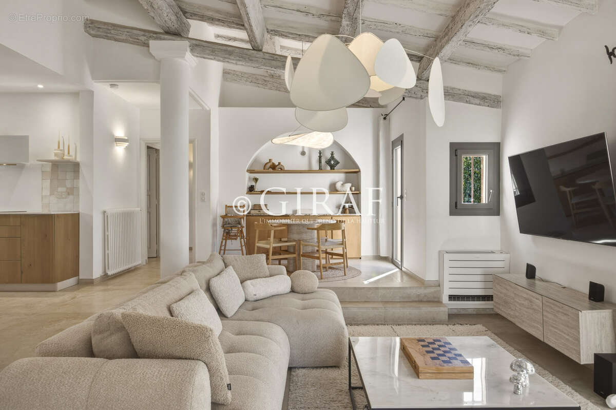 Maison à LA COLLE-SUR-LOUP