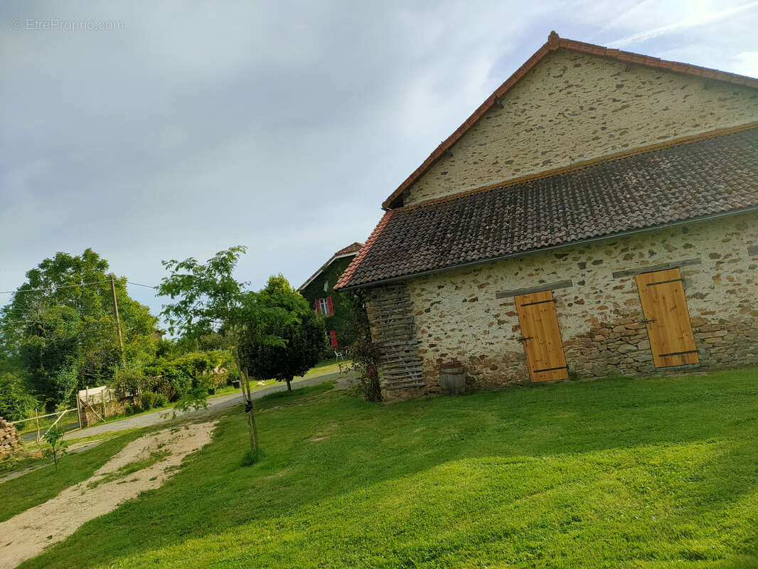 Maison à CHAMPSAC