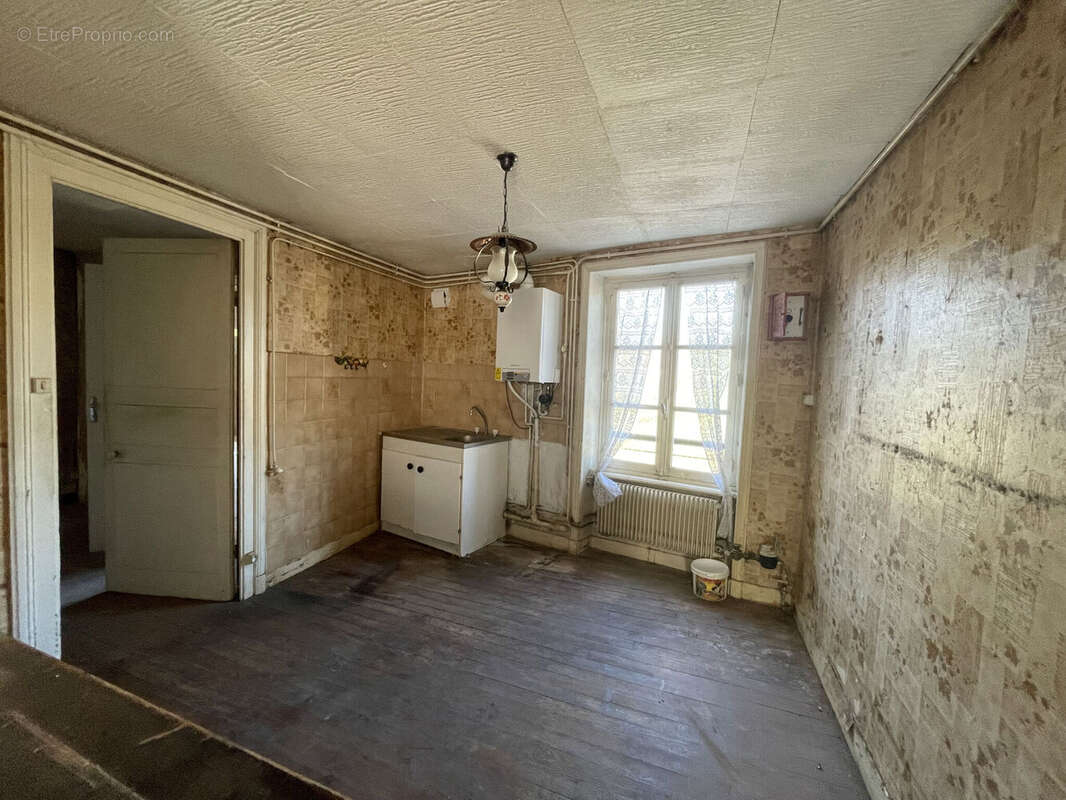 Photo 9 - Appartement à AMPLEPUIS